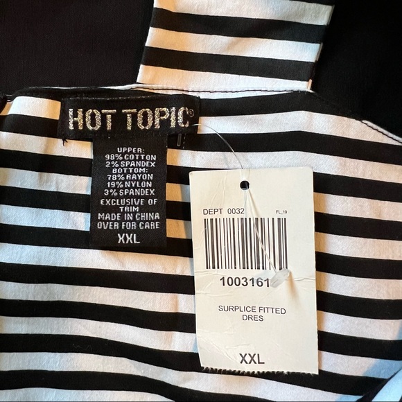 NWT! Hot topic black and white striped dress - Picture 4 of 9
